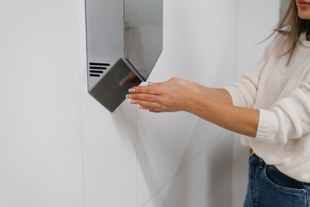 Maintenance One Office Cleaning - Hand Dryer